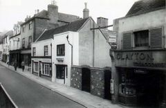 High-Street-with-Claytons-Tobacconist-in-1963.